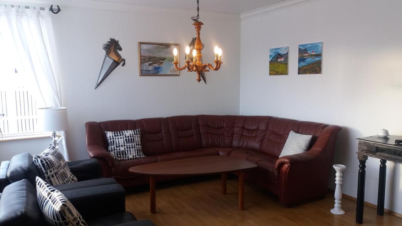 Gauksmyri Guesthouse Lodge 크밤스타웅기 외부 사진