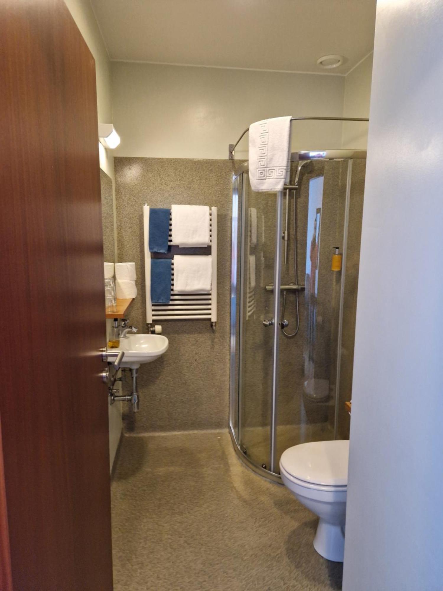 Gauksmyri Guesthouse Lodge 크밤스타웅기 외부 사진