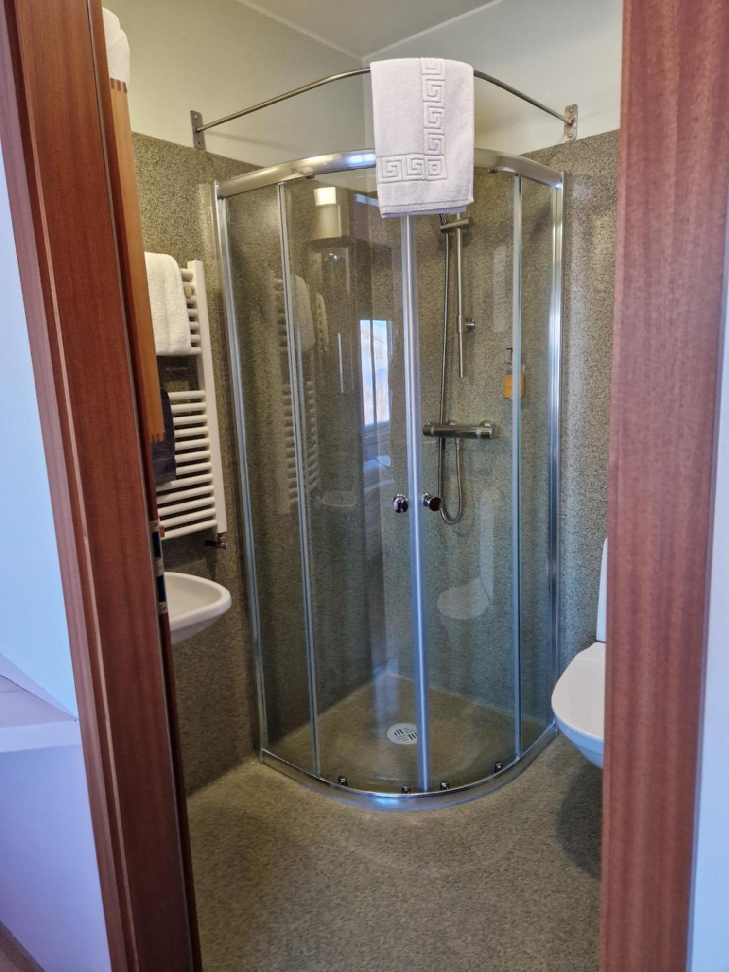 Gauksmyri Guesthouse Lodge 크밤스타웅기 외부 사진